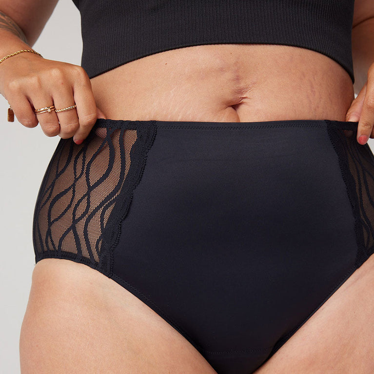Silhouette Classic| Washable Underwear Light Incontinence worn by a woman, showcasing the comfortable, breathable fabric and discreet, absorbent protection for minor urine leaks.